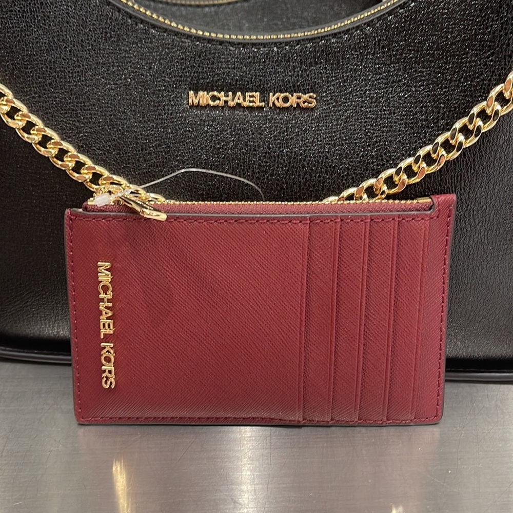 MICHAEL KORS
Jet Set Travel Medium Top Zip Leather Card Case Wallet 
Dark Cherry - Picture 2 of 16